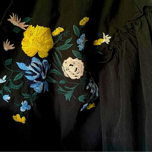 Forget me Not Womens Cropped T Shirt Button Down Size L - Picture 5 of 5